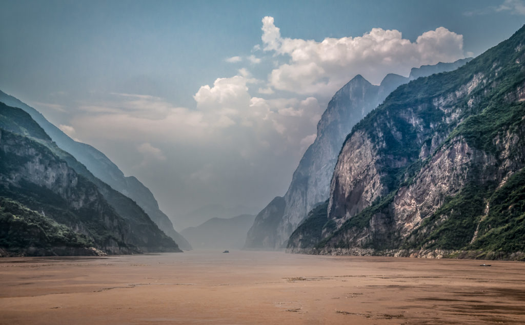 On the Yangtze River near Ychang by Bernd Thaller